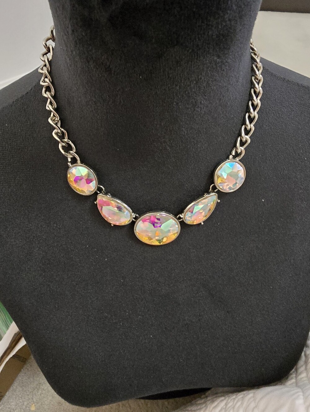 Vintage Parparazzi Aurora Crystal Statement Necklace - Iridescent Stones
